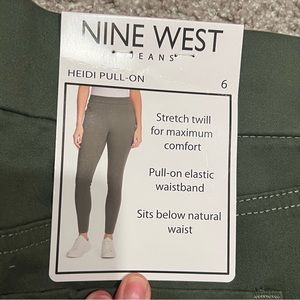 NWT Nine West Jeggings